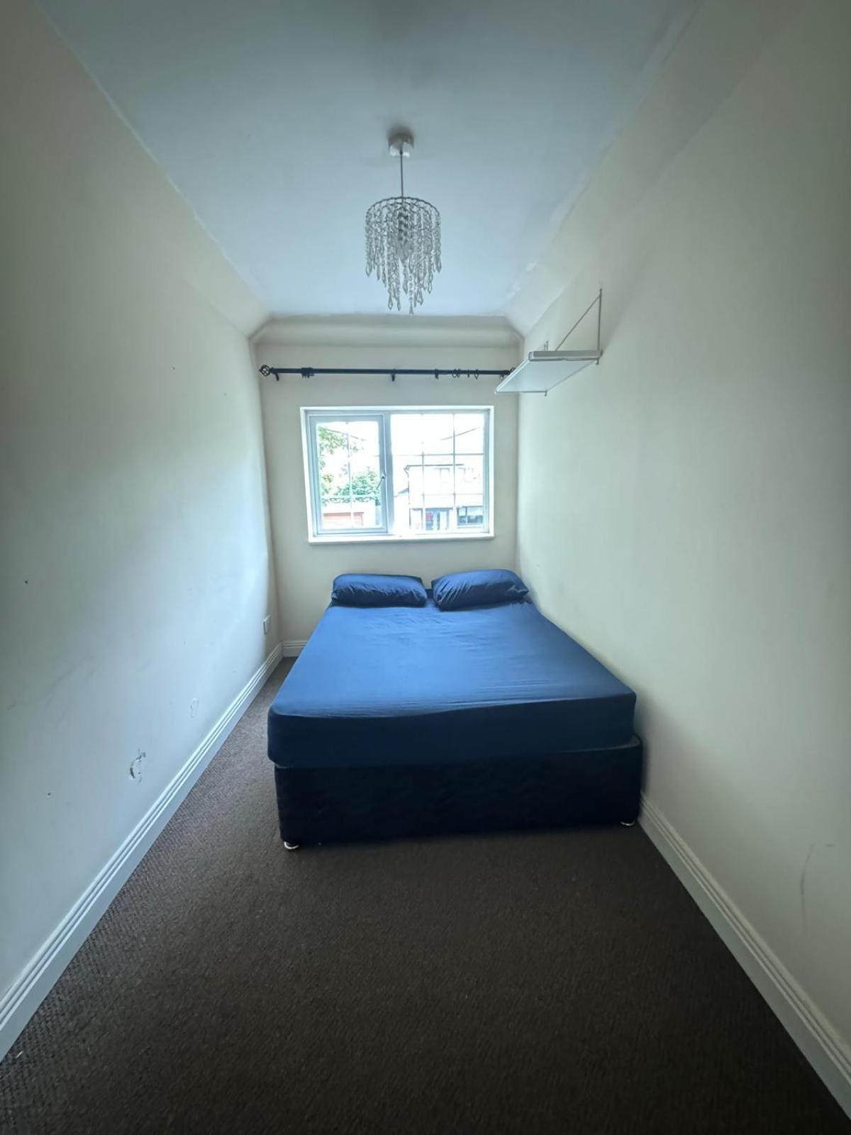 Guest house Nice Double Near Omni Shopping Dublin